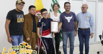 Estudiantes con los mejores puntajes ICFES serán becados, tres ellos en condición de discapacidad Estudiantes con los mejores puntajes ICFES serán becados, tres ellos en condición de discapacidad